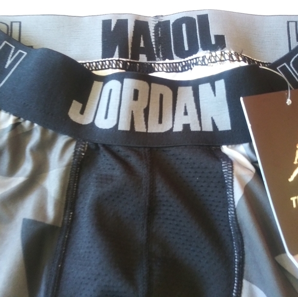 Jordan compression tights. New. Men's S - Picture 2 of 6